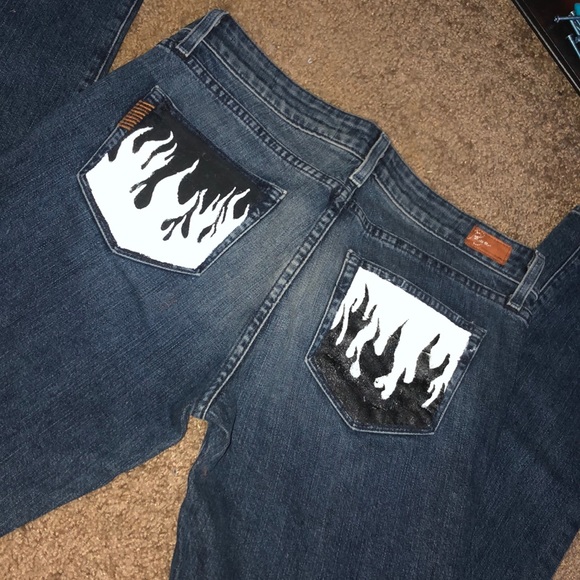 HAND PAINTED DESIGNER JEANS🔥 - Picture 1 of 2
